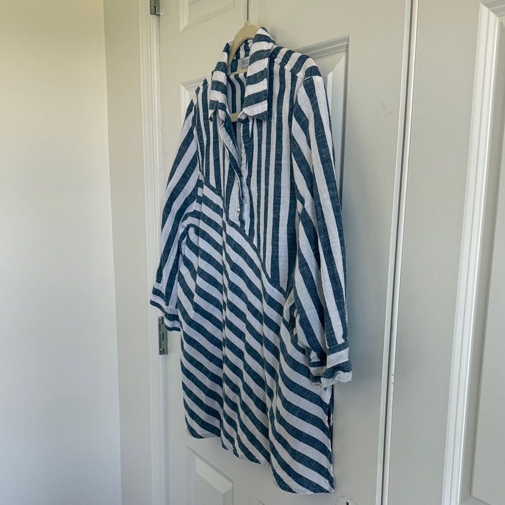 Blue Bayou Austin Striped Tunic Blue and White Top Size XL - Picture 8 of 10